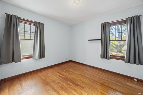 Tiny photo for 1639 Stanforth Avenue, Lafayette, IN 47905 (MLS # 202542911)