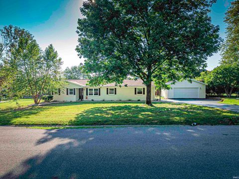 Tiny photo for 4455 E Lincoln Drive, Newburgh, IN 47630 (MLS # 202536135)