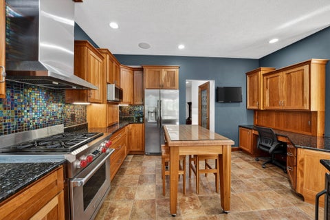 Tiny photo for 17605 County Road 112, Bristol, IN 46507 (MLS # 202620142)