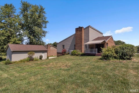 Tiny photo for 5477 E Timberwood Drive, Newburgh, IN 47630 (MLS # 202635187)