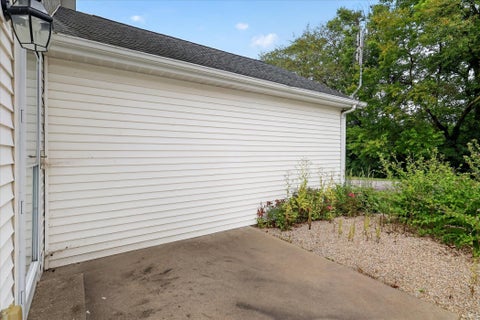 Tiny photo for 1510 Peachtree Lane, Mishawaka, IN 46545 (MLS # 202640083)