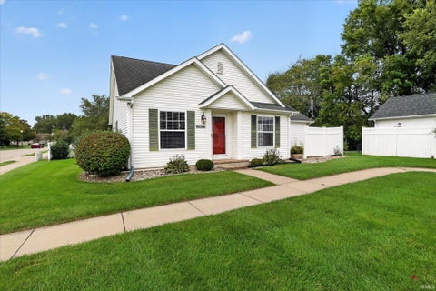 Photo for 1510 Peachtree Lane
