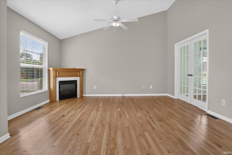 Tiny photo for 1510 Peachtree Lane, Mishawaka, IN 46545 (MLS # 202640083)
