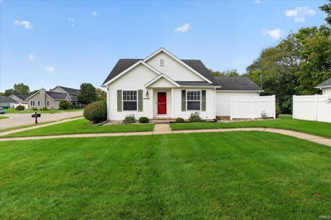 Tiny photo for 1510 Peachtree Lane, Mishawaka, IN 46545 (MLS # 202640083)