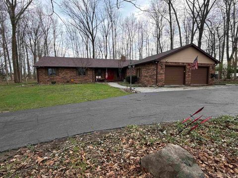 Photo of 2497 W Lynn Lane, Peru, IN 46970 (MLS # 202611575)