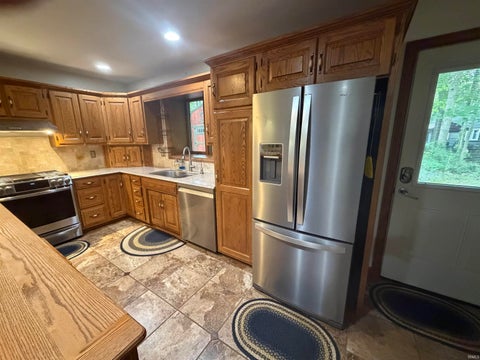 Tiny photo for 2497 W Lynn Lane, Peru, IN 46970 (MLS # 202611575)