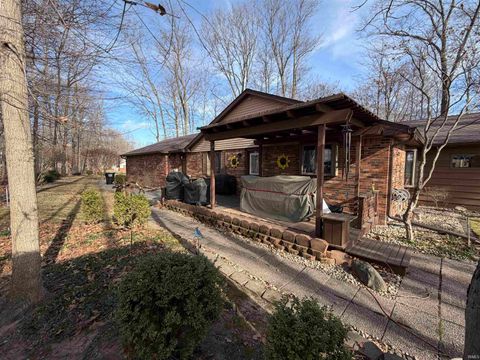 Tiny photo for 2497 W Lynn Lane, Peru, IN 46970 (MLS # 202611575)