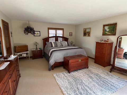 Tiny photo for 2497 W Lynn Lane, Peru, IN 46970 (MLS # 202611575)