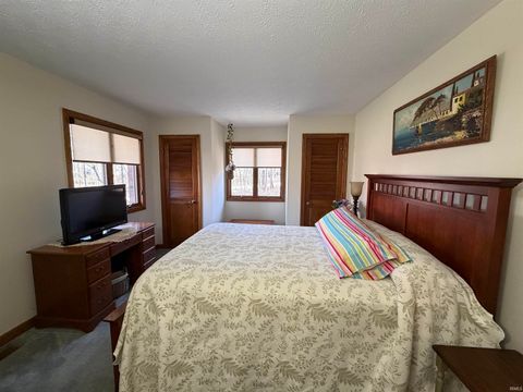 Tiny photo for 2497 W Lynn Lane, Peru, IN 46970 (MLS # 202611575)