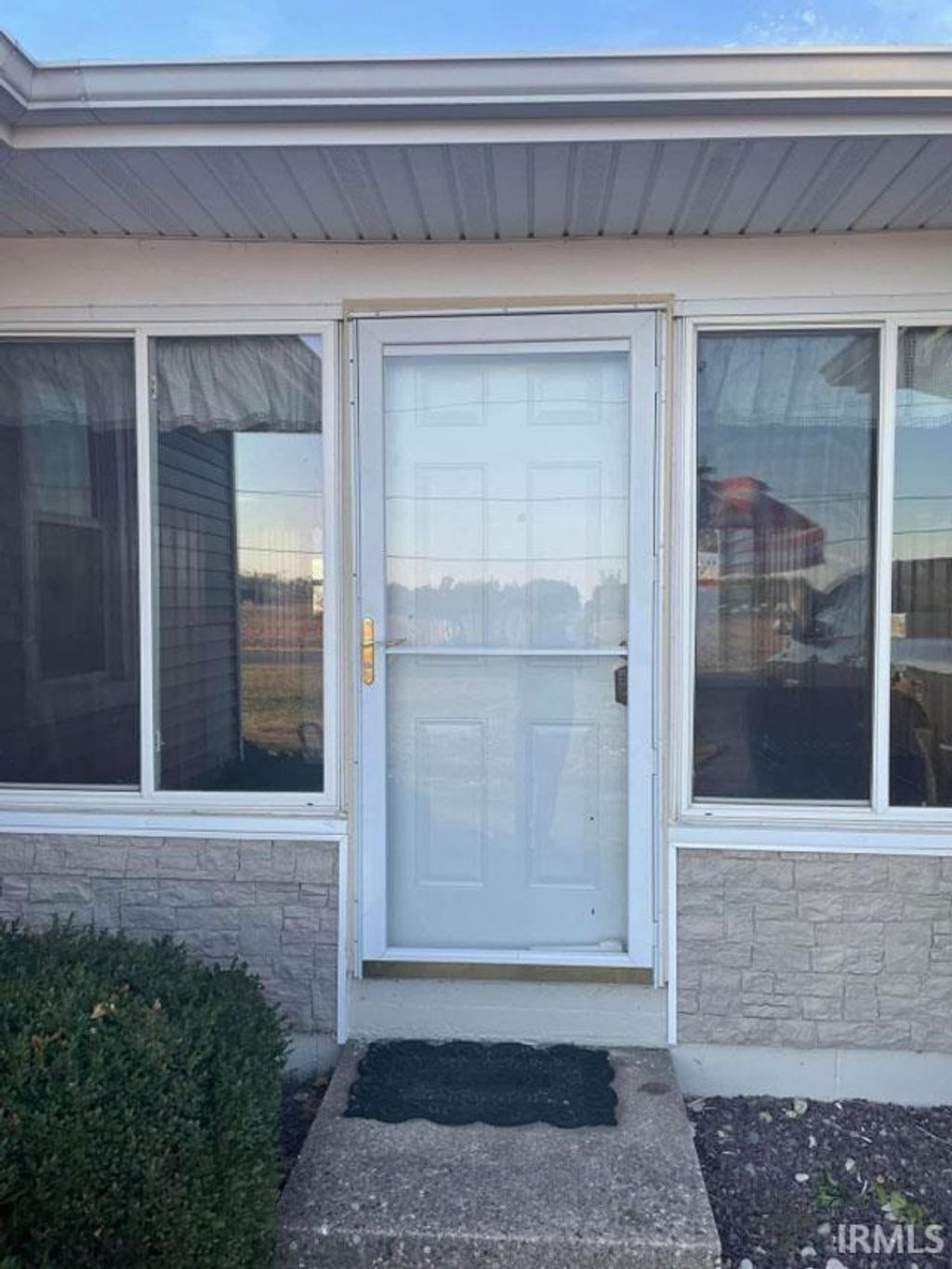 Photo of 46 E 150 S Street, Princeton, IN 47670 (MLS # 202618267)