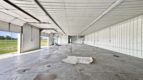 Tiny photo for 4400 E Centennial Avenue, Muncie, IN 47303 (MLS # 202635251)