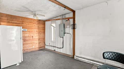 Tiny photo for 4400 E Centennial Avenue, Muncie, IN 47303 (MLS # 202635251)