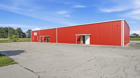 Tiny photo for 4400 E Centennial Avenue, Muncie, IN 47303 (MLS # 202635251)