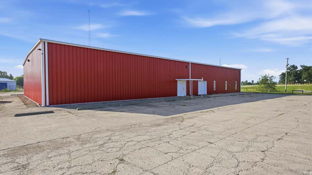 Photo of 4400 E Centennial Avenue, Muncie, IN 47303 (MLS # 202635251)