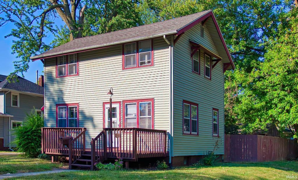 Photo of 2727 Parnell Avenue, Fort Wayne, IN 46805 (MLS # 202538279)