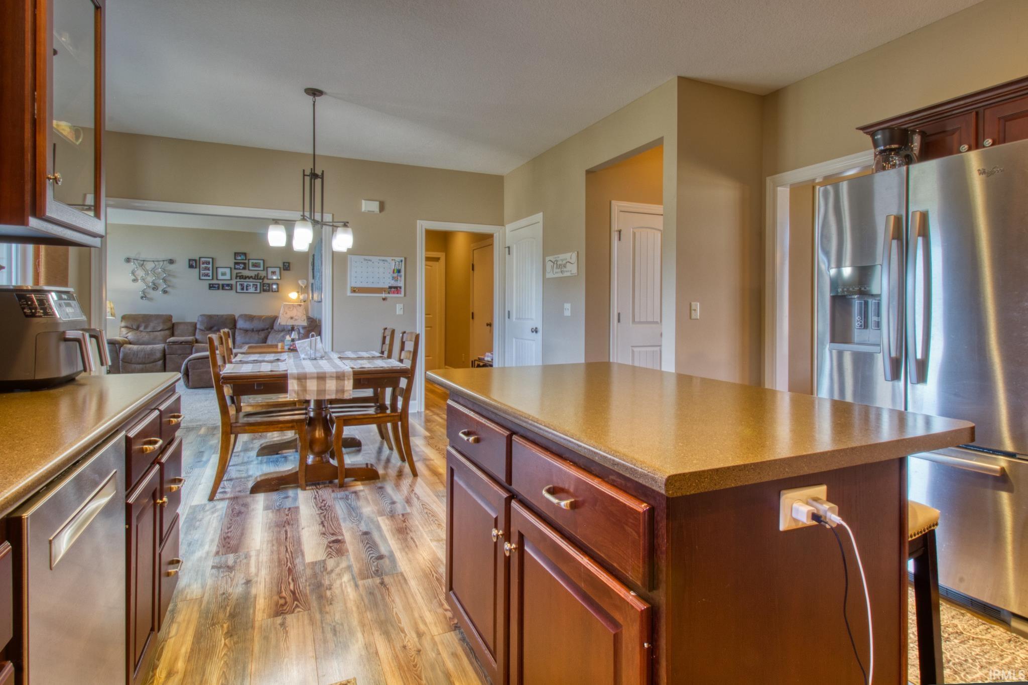 2102 Laurelwood Drive