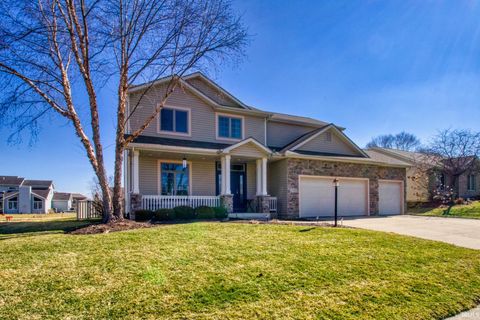 Photo of 2102 Laurelwood Drive, Warsaw, IN 46580 (MLS # 202606531)