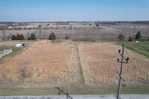 Tiny photo for 2913 E 225 N #13, Monticello, IN 47960 (MLS # 202610205)