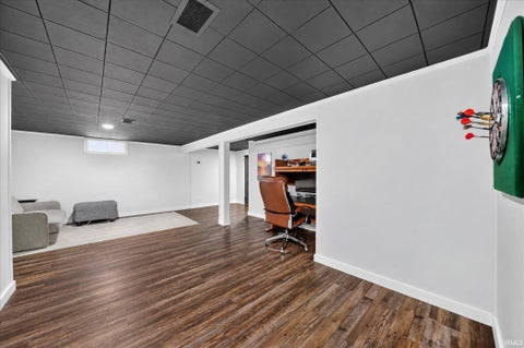Tiny photo for 630 Northwood Drive, South Bend, IN 46617 (MLS # 202642090)