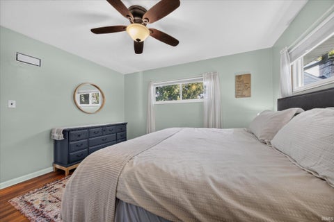 Tiny photo for 630 Northwood Drive, South Bend, IN 46617 (MLS # 202642090)