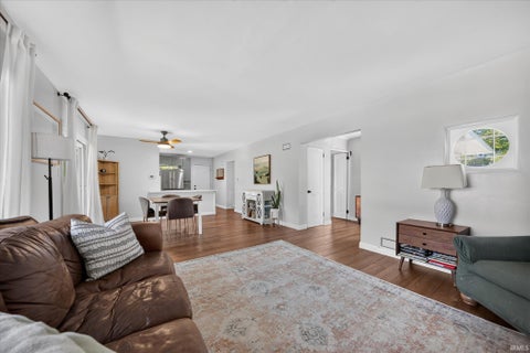 Tiny photo for 630 Northwood Drive, South Bend, IN 46617 (MLS # 202642090)