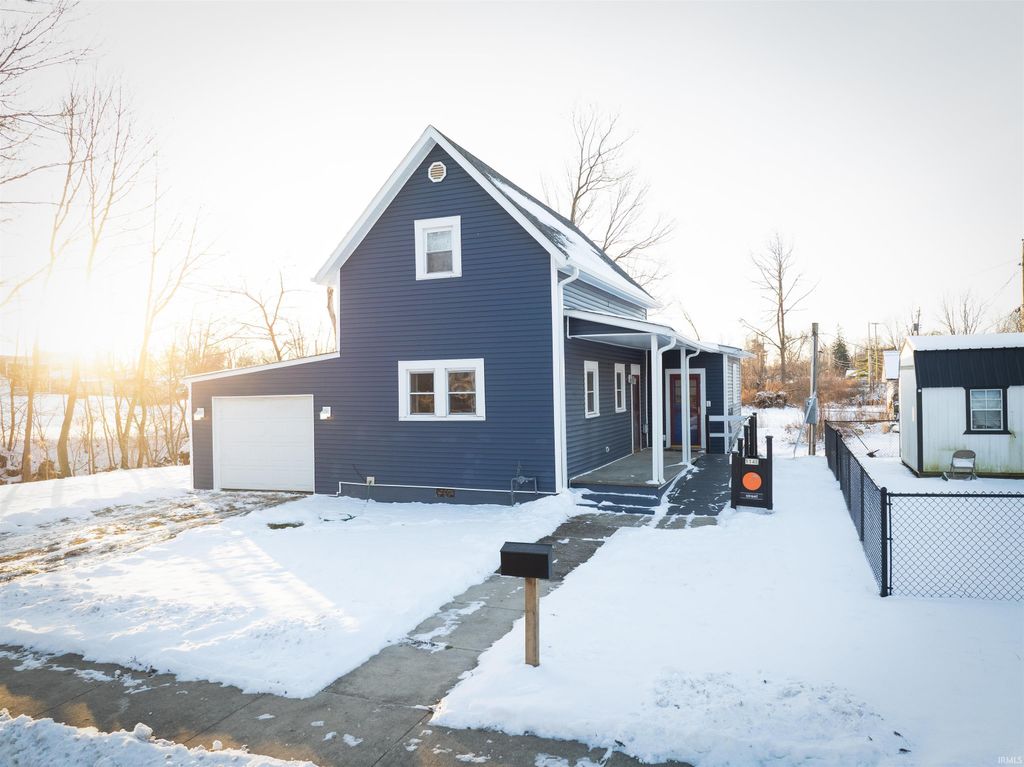 Photo of 114 E Orange Street, Winchester, IN 47394 (MLS # 202549112)