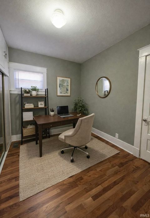 Tiny photo for 1735 S Buckeye Street, Kokomo, IN 46902 (MLS # 202546318)