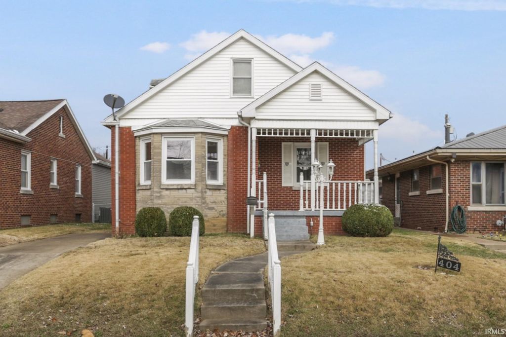 Photo of 404 Wedeking Avenue, Evansville, IN 47711 (MLS # 202548261)