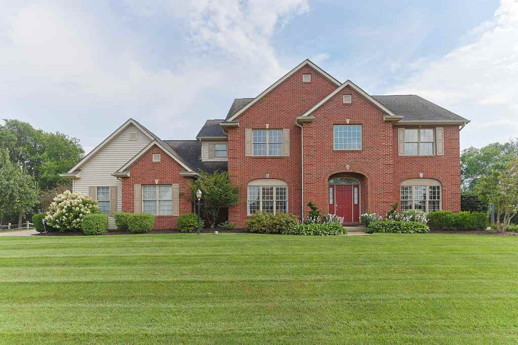 Photo of 14256 Parkridge Drive, Granger, IN 46530 (MLS # 202629198)