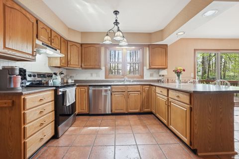 Tiny photo for 5117 Larekit Lane, Fort Wayne, IN 46804 (MLS # 202616047)