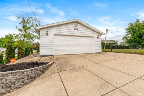 Tiny photo for 601 Howard Street, South Bend, IN 46617 (MLS # 202618421)