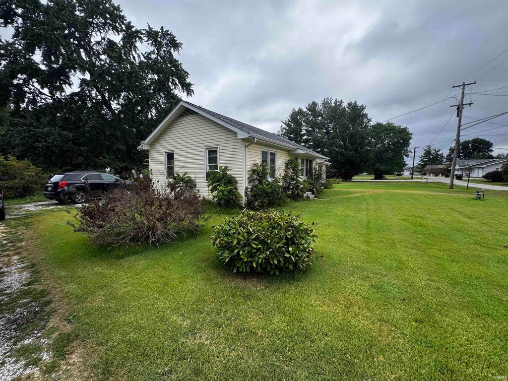 Photo of 2 13Th Street, Linton, IN 47441 (MLS # 202633563)