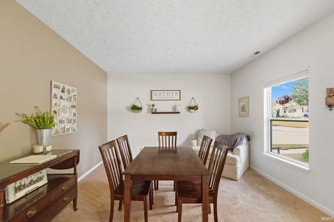 Tiny photo for 1501 Franklin Street, Lafayette, IN 47905 (MLS # 202540266)
