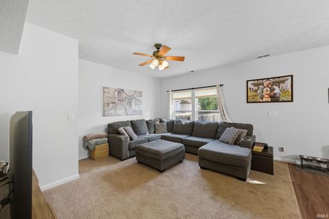 Tiny photo for 1501 Franklin Street, Lafayette, IN 47905 (MLS # 202540266)