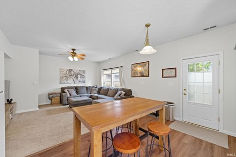 Tiny photo for 1501 Franklin Street, Lafayette, IN 47905 (MLS # 202540266)