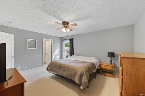 Tiny photo for 1501 Franklin Street, Lafayette, IN 47905 (MLS # 202540266)