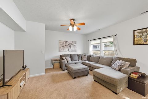 Tiny photo for 1501 Franklin Street, Lafayette, IN 47905 (MLS # 202540266)