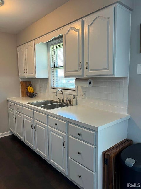 Tiny photo for 453 Sunset Drive, Mount Vernon, IN 47620 (MLS # 202622410)