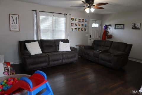 Tiny photo for 453 Sunset Drive, Mount Vernon, IN 47620 (MLS # 202622410)