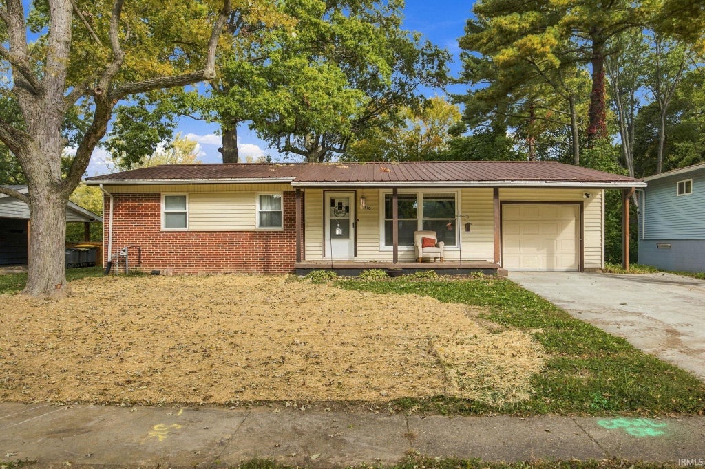Photo of 218 Myrtle Drive, West Lafayette, IN 47906 (MLS # 202642611)