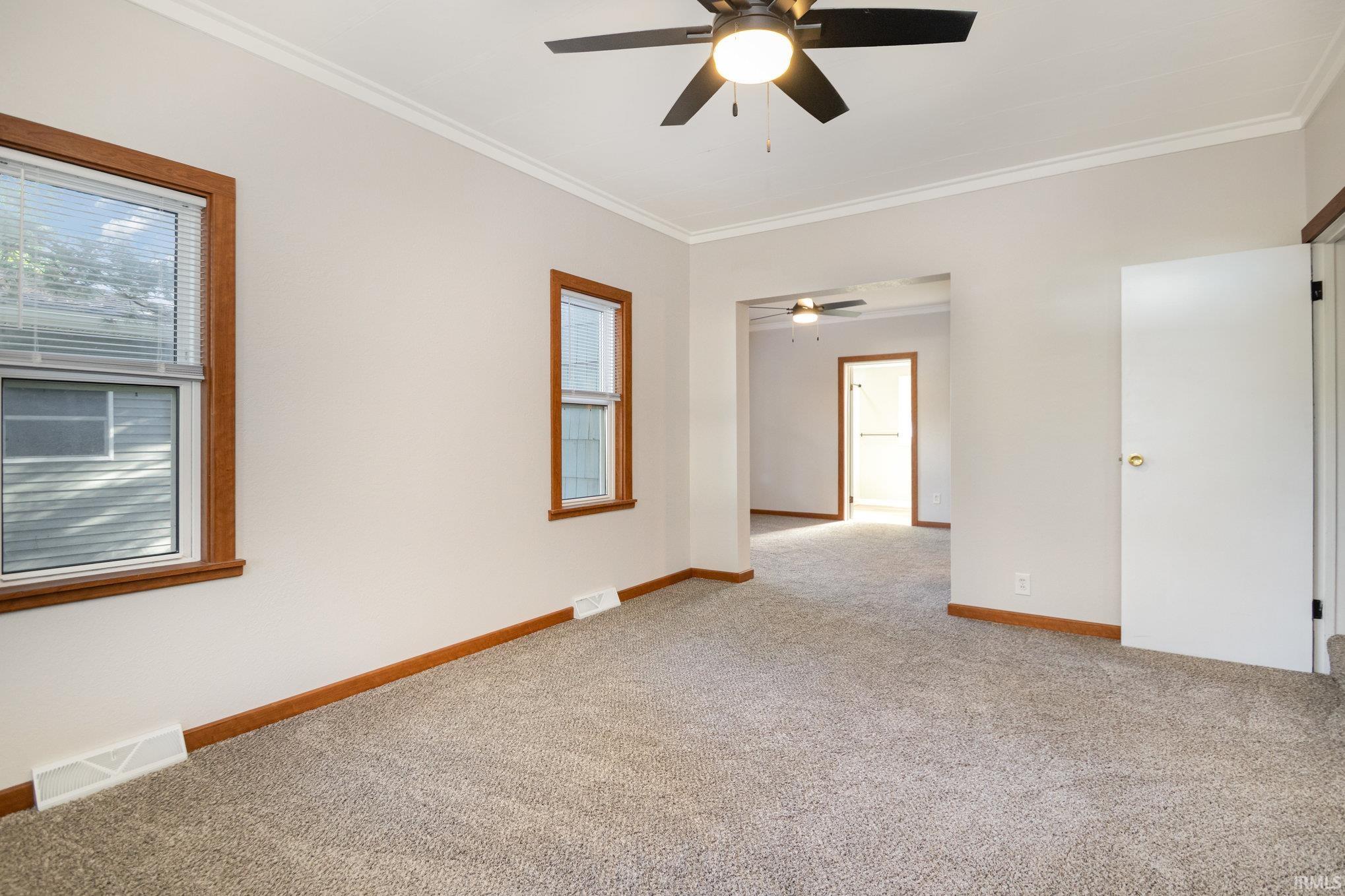 Goshen, Indiana 46528, United States, 2 Bedrooms Bedrooms, ,1 BathroomBathrooms,Residential,Active,219640