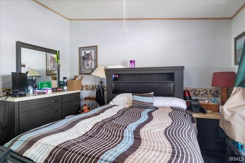 Tiny photo for 4530 Slim Bottoms Road, Mount Vernon, IN 47620 (MLS # 202604049)