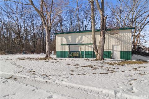 Tiny photo for 4530 Slim Bottoms Road, Mount Vernon, IN 47620 (MLS # 202604049)