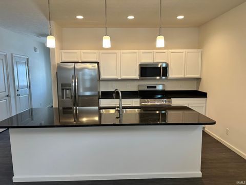 Tiny photo for 432 Folkston (83 BLS) Way, Lafayette, IN 47905 (MLS # 202548138)