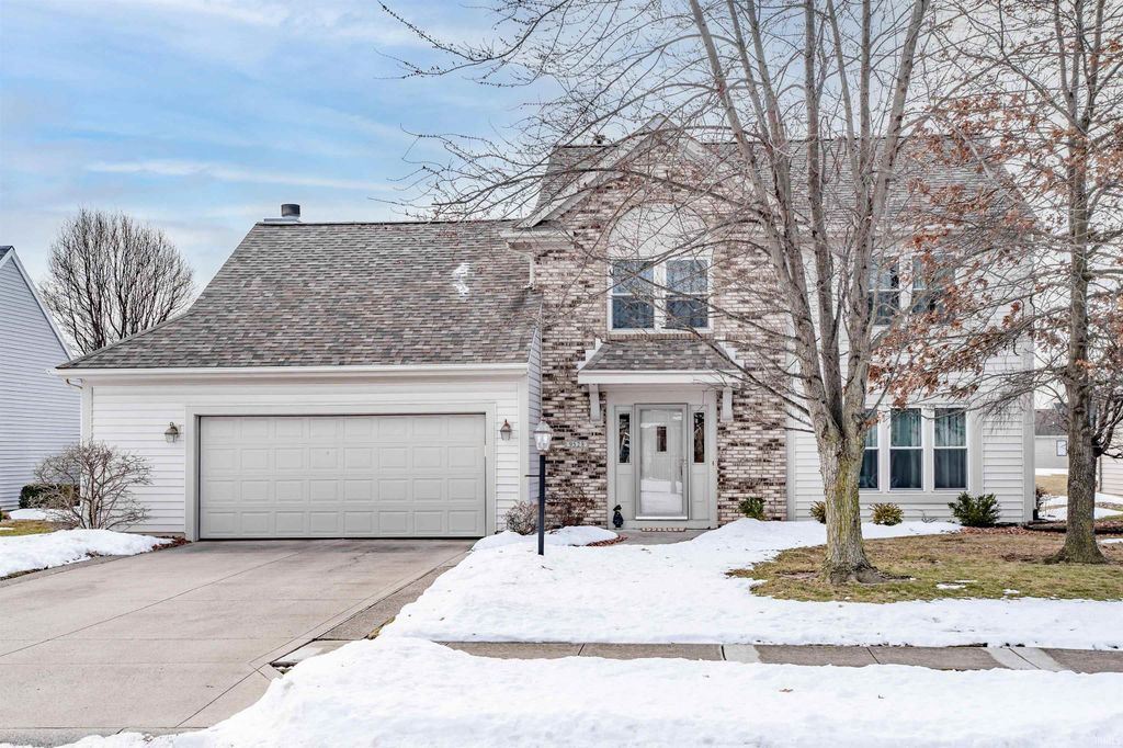 Photo of 9528 Carine Cove, Fort Wayne, IN 46835 (MLS # 202604623)