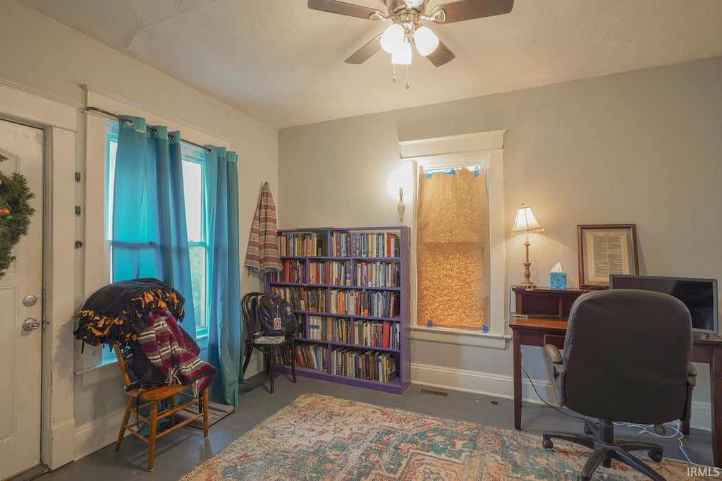 Photo of 1418 N Elmer Street, South Bend, IN 46628 (MLS # 202625291)