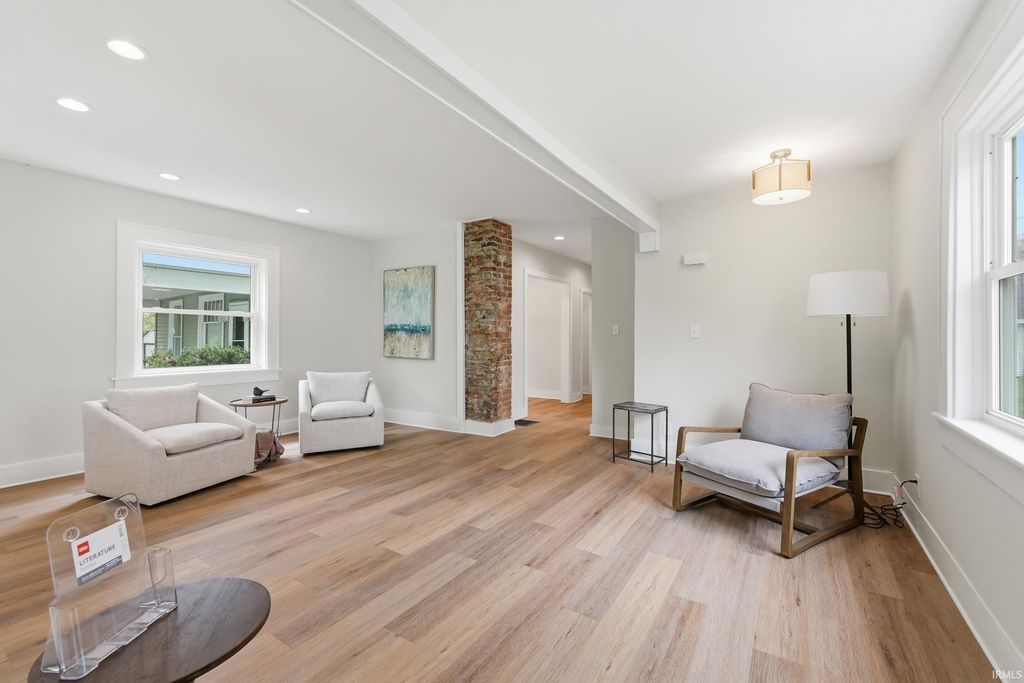 Photo of 229 Center Street, Fort Wayne, IN 46808 (MLS # 202613499)