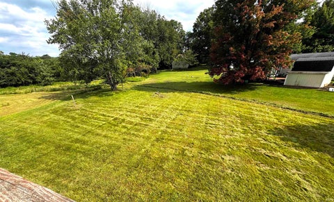 Tiny photo for 1213 W Woodhill Drive, Bloomington, IN 47403 (MLS # 202635244)