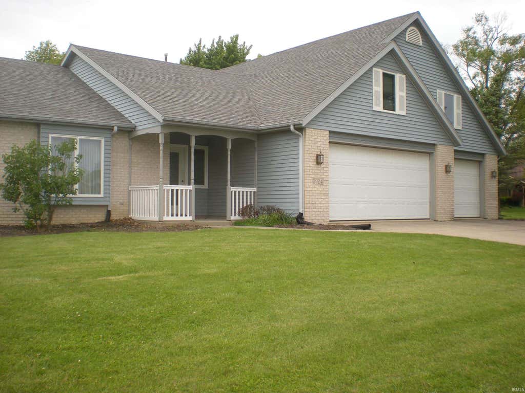 Photo of 2924 Sioux Point, New Haven, IN 46774 (MLS # 202620441)