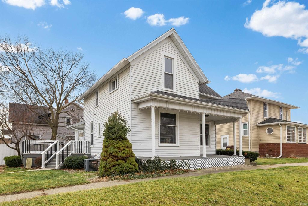 Photo of 213 E 5th Street, Auburn, IN 46706 (MLS # 202600984)